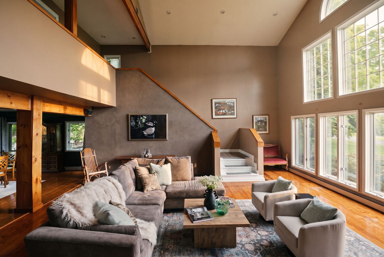 262-270 Patterson Lane, Saugerties — editorial frame
