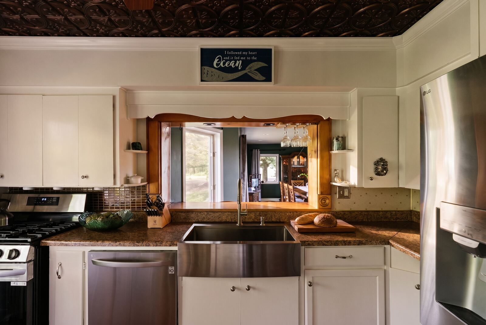 262-270 Patterson Lane, Saugerties — editorial frame