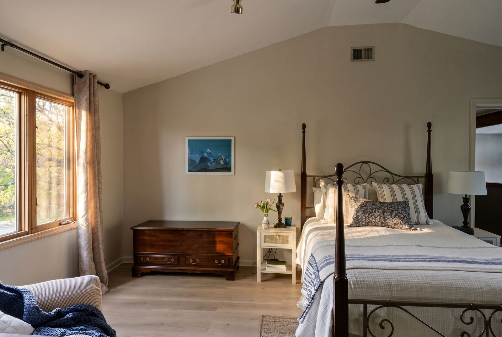 262-270 Patterson Lane, Saugerties — editorial frame