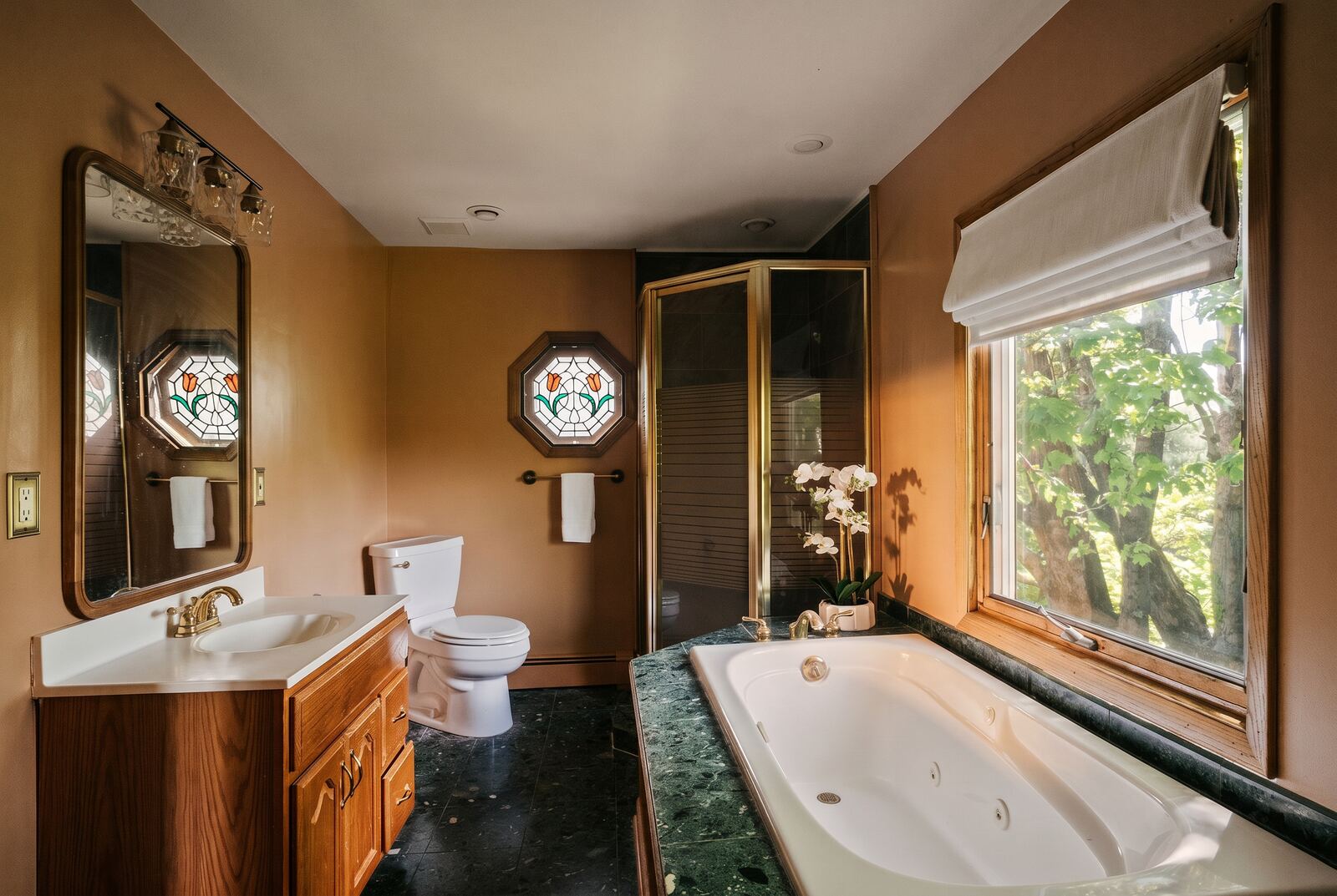 262-270 Patterson Lane, Saugerties — editorial frame
