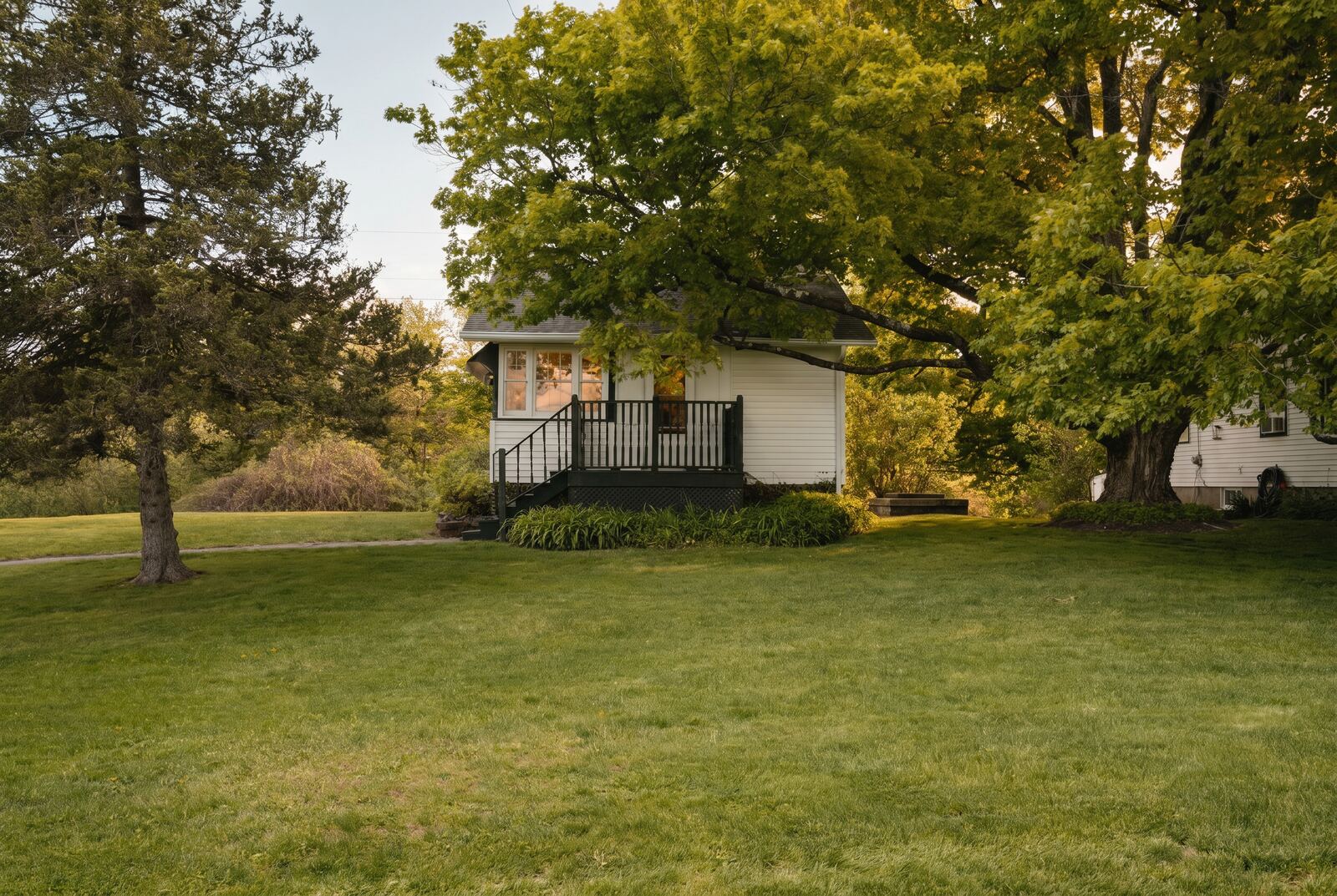 262-270 Patterson Lane, Saugerties — editorial frame