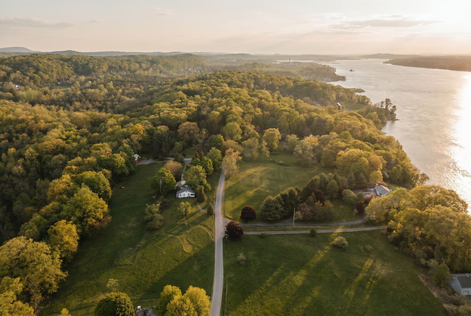 262-270 Patterson Lane, Saugerties — editorial frame