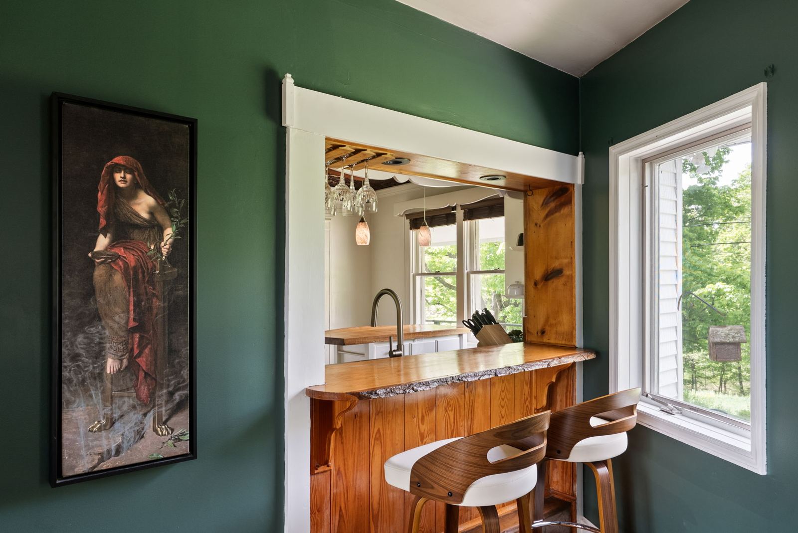 As delivered — character room, flat register